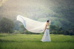 活ガニのフルコースを楽しむ宿でのドレスアップはどうする？